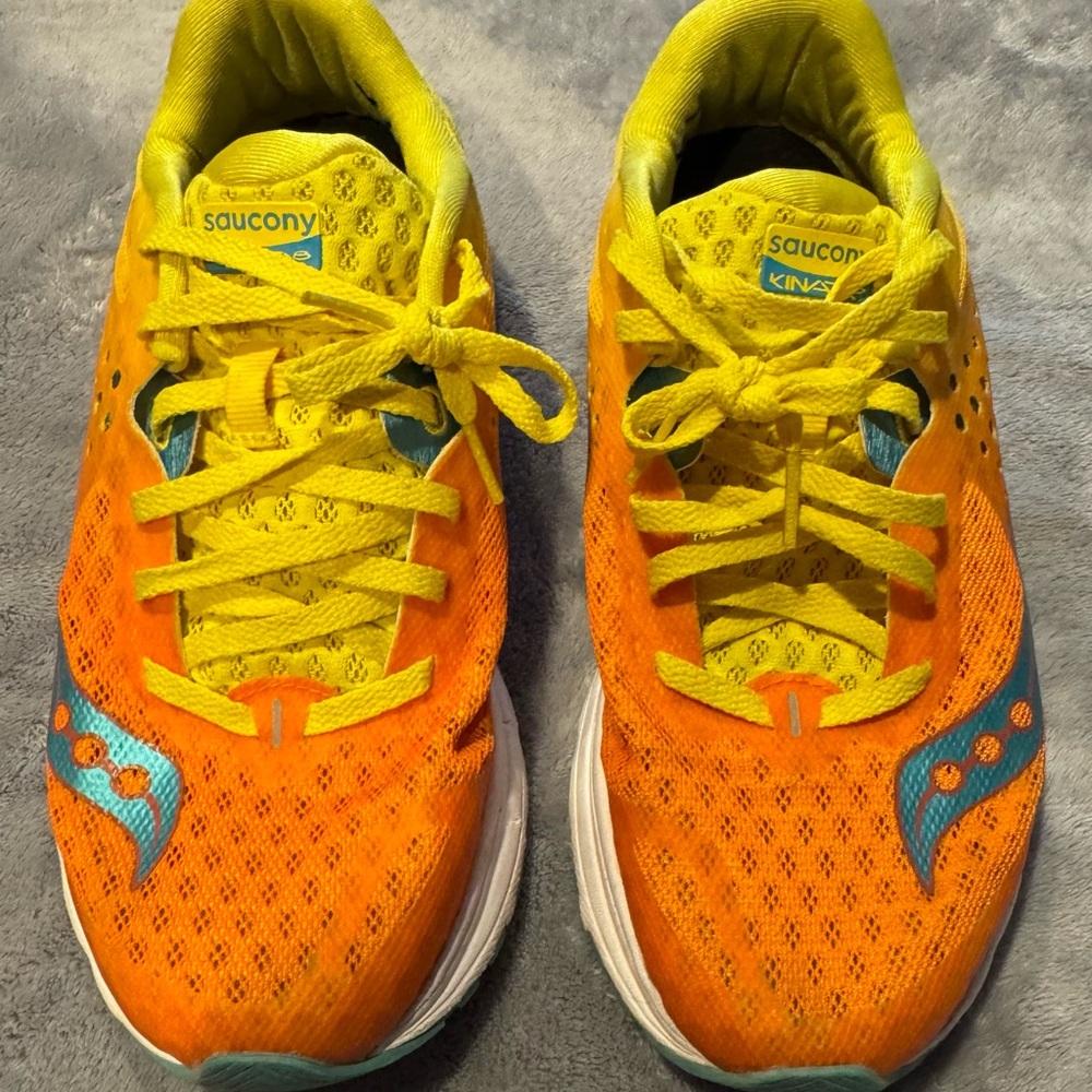 Saucony Kinvara 8 - EUC - Picture 1 of 11